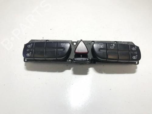 Used Warning switch Warning switch MERCEDES-BENZ C-CLASS (W203) C 200 CDI (203.004) (116 hp) 35716242 35716242