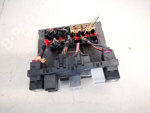 Used Fuse box Fuse box VW TIGUAN (5N_) 1.4 TSI (150 hp) 32946509 32946509