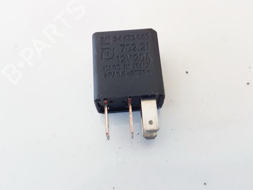 Used Electronic sensor Electronic sensor OPEL ZAFIRA A MPV (T98) 2.0 DTI 16V (F75) (101 hp) 33065062 33065062