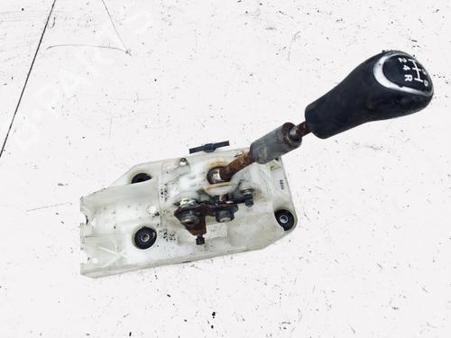 Used Gear lever Gear lever MITSUBISHI OUTLANDER I (CU_W) 2.0 (CU2W) (136 hp) 35615888 35615888