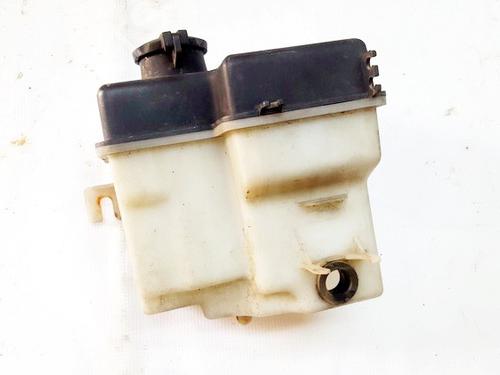 windscreen-washer-tank-hyundai-getz-tb-2001-2002-2003-2004-2005-2006-2007-2008-2009-2010-2011-35859159 main image