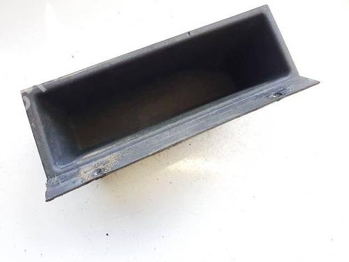 Used Glove box Glove box MERCEDES-BENZ C-CLASS (W202) C 220 CDI (202.133) (125 hp) 35080173 35080173