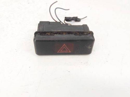 Bouton de warning Bouton de warning BMW 7 (E38) 725 tds (143 hp) 35232413 35232413
