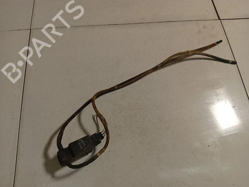 Used Washer pump Washer pump TOYOTA PREVIA II (_R3_) 2.0 D-4D (CLR30_, CLR30R) (116 hp) 40028708 40028708