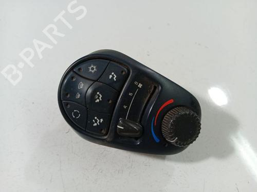 AC-Styringsenhed/Manøvreenhed AC-Styringsenhed/Manøvreenhed RENAULT ESPACE III (JE0_) 2.0 16V (JE0N, JE0L, JE02) (140 hp) 39758803 39758803