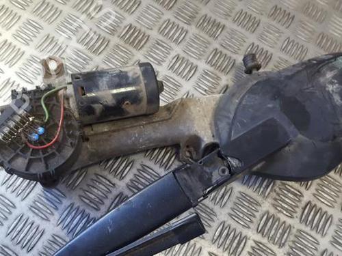 Used Front wipers mechanism Front wipers mechanism MERCEDES-BENZ E-CLASS (W210) E 270 CDI (210.016) (163 hp) 35681877 35681877