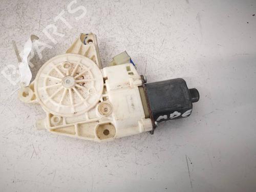 Used Left rear window motor Left rear window motor BMW 3 (F30, F80) 318 d (150 hp) 37063370 37063370