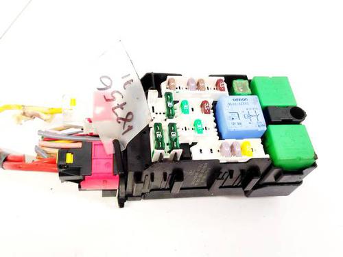 Used Fuse box Fuse box CITROËN DS4 (NX_) 1.6 VTi 120 (120 hp) 32935784 32935784