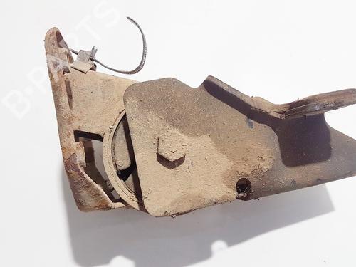 Engine mount MITSUBISHI LANCER V (CB_A, CD_A, CE_A) 2.0 Diesel (CB8A) | BP33068232M89 - Image 2