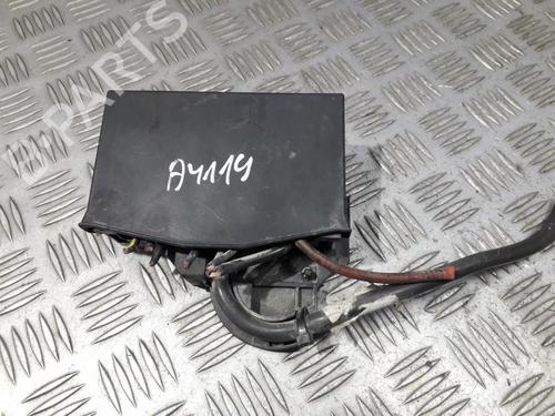 Used Fuse box Fuse box OPEL ZAFIRA A MPV (T98) 2.2 DTI 16V (F75) (125 hp) 33503468 33503468