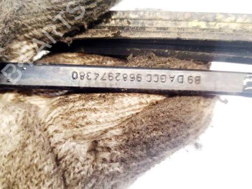 Front windshield wiper arm CITROËN BERLINGO MULTISPACE (B9) 1.6 HDi 75 16V | BP32583972C143