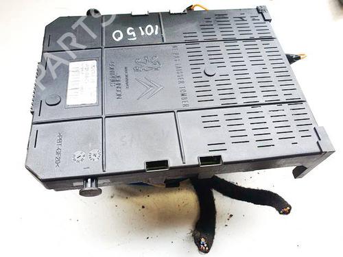 Fuse box CITROËN C5 II (RC_) 2.0 HDi (RCRHRH) | BP32592900E1 - Image 2