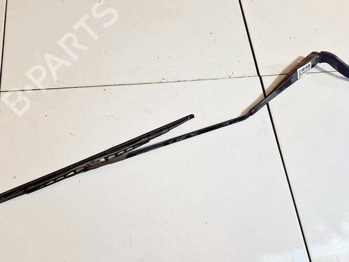 Used Front windshield wiper arm FIAT ULYSSE (220_) 2.0 (220.AC5) (121 hp) 32566719
