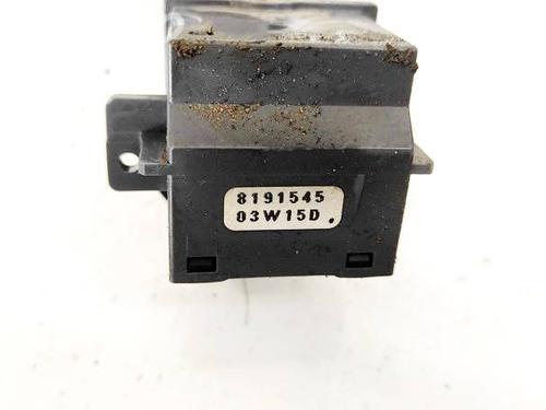Warning switch VOLVO V70 II (285) D5 | BP35281909I22 - Image 3