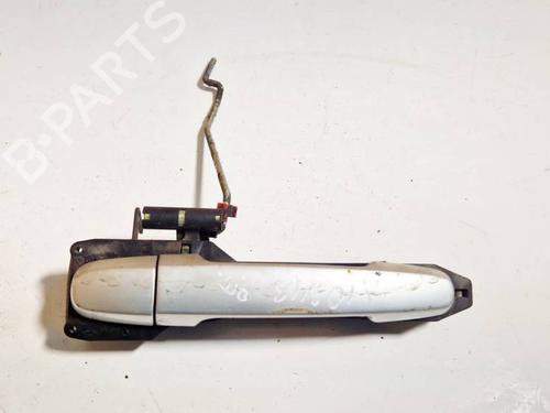 front-right-exterior-door-handle-toyota-corolla-_e12_-2001-2002-2003-2004-2005-2006-2007-2008-35018206 main image