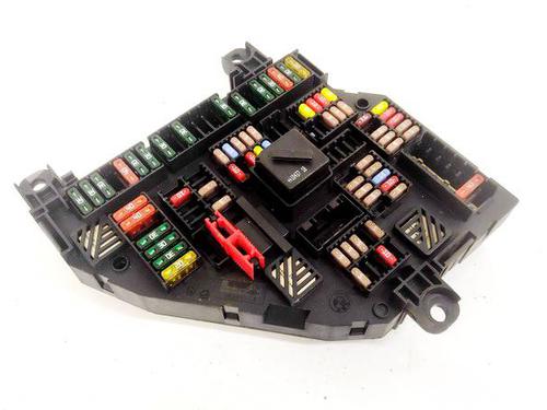 Used Fuse box Fuse box MITSUBISHI SPACE STAR MPV (DG_A) 1.9 DI-D (DG4A) (102 hp) 32962933 32962933