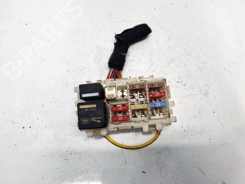Used Fuse box Fuse box 38577685 38577685