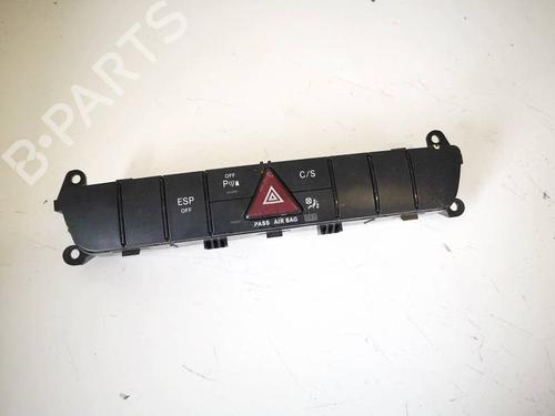 Used Warning switch Warning switch MERCEDES-BENZ R-CLASS (W251, V251) R 320 CDI 4-matic (251.022, 251.122) (224 hp) 35052678 35052678