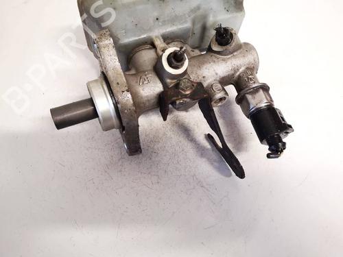 Used Brake master cylinder Brake master cylinder 35136692 35136692