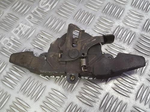 hood-lock-toyota-corolla-_e12_-2001-2002-2003-2004-2005-2006-2007-2008-35686849 main image