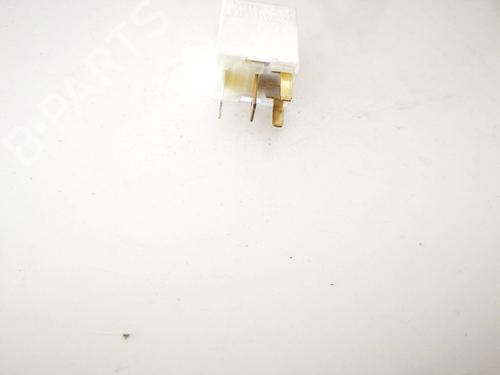 Electronic sensor FORD MONDEO I (GBP) 2.0 i 16V | BP33073539M84 - Image 2