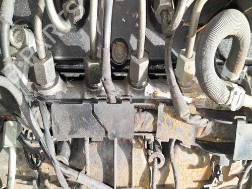 Injection rail AUDI A5 Convertible (8F7) 2.0 TDI | BP39061359M98 - Image 2
