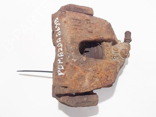Used Right front brake caliper Right front brake caliper MAZDA 3 (BK) 1.6 DI Turbo (109 hp) 35588482 35588482