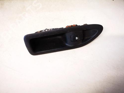 switch-renault-laguna-ii-bg01_-2001-2002-2003-2004-2005-2006-2007-32874612 main image