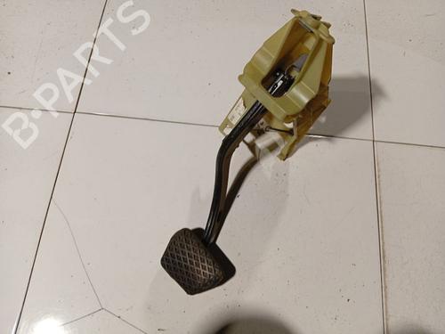 pedal-bmw-7-e65-e66-e67-2001-2002-2003-2004-2005-2006-2007-2008-2009-34907868 main image
