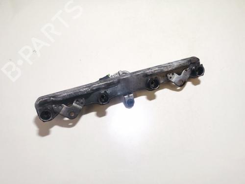 Used Injection rail Injection rail 35580711 35580711