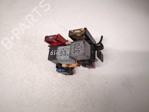 Used Fuse box Fuse box VW PASSAT B5 Variant (3B5) 1.9 TDI Syncro/4motion (110 hp) 40028563 40028563