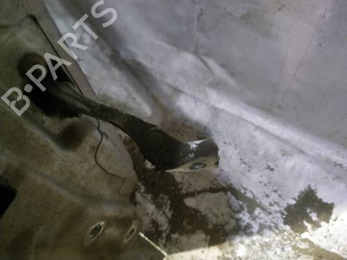 Used Hinge/Door check strap Hinge/Door check strap 35091031 35091031