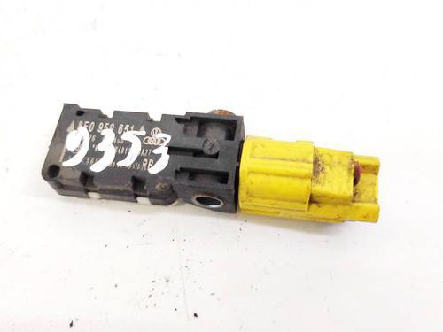 Used Electronic module Electronic module AUDI A3 (8P1) 2.0 TDI (140 hp) 32952379 32952379