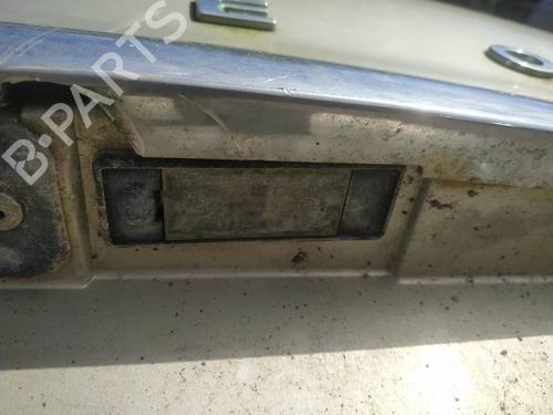 licence-plate-light-peugeot-807-eb_-2002-35262754 main image
