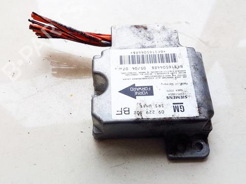 Used ECU airbags ECU airbags OPEL ASTRA G Hatchback (T98) 2.0 DTI 16V (F08, F48) (101 hp) 33528131 33528131