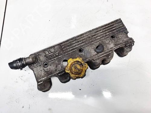 Used Valve cover Valve cover 35136474 35136474