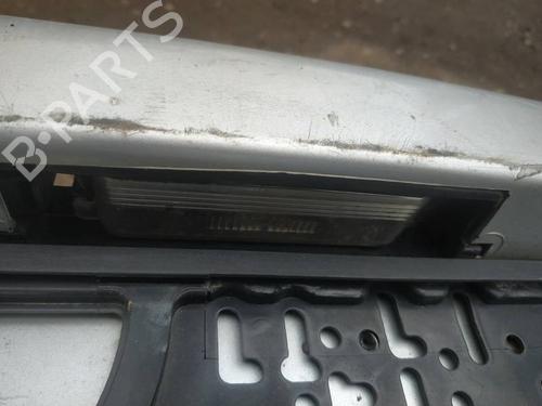 licence-plate-light-toyota-yaris-_p1_-1999-2000-2001-2002-2003-2004-2005-35016401 main image
