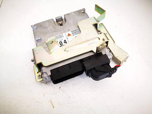 Used Engine control unit (ECU) Engine control unit (ECU) NISSAN X-TRAIL I (T30) 2.2 dCi (136 hp) 32570695 32570695