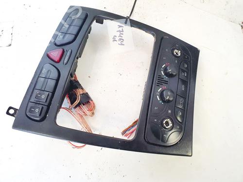 Used Climate control Climate control MERCEDES-BENZ C-CLASS (W203) C 180 Kompressor (203.046) (143 hp) 35482088 35482088