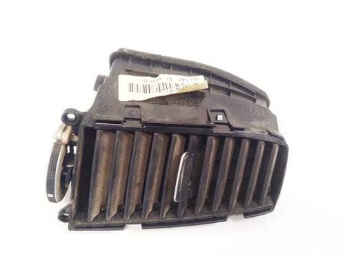 Used Air vent Air vent HYUNDAI SANTA FÉ II (CM) 2.2 CRDi GLS (150 hp) 32617135 32617135