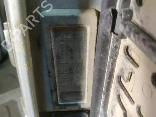 licence-plate-light-renault-espace-iv-jk01_-2002-34935121 main image