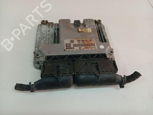 Used Engine control unit (ECU) Engine control unit (ECU) VW PASSAT B6 (3C2) 1.9 TDI (105 hp) 33918362 33918362
