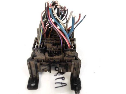 Fuse box MAZDA PREMACY (CP) 2.0 TD | BP32960479E1 - Image 3