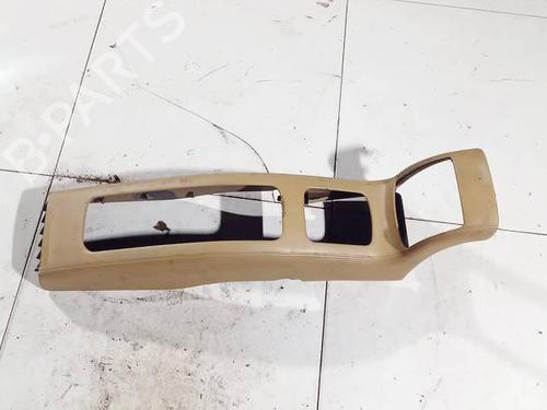 Used Middle console Middle console 35046721 35046721