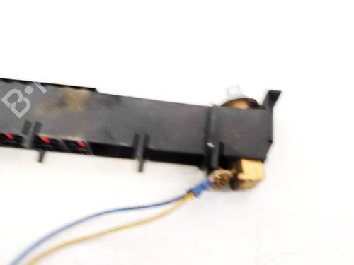 Fuse box VW CRAFTER 30-35 Bus (2E_) 2.5 TDI | BP32942031E1 - Image 2