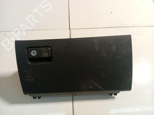 Used Glove box Glove box TOYOTA RAV 4 III (_A3_) 2.2 D 4WD (ALA30_, ALA30R) (136 hp) 36507049 36507049