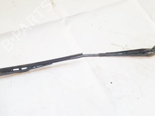 Used Front windshield wiper arm Front windshield wiper arm VW GOLF III (1H1) 1.9 SDI (64 hp) 33521374 33521374