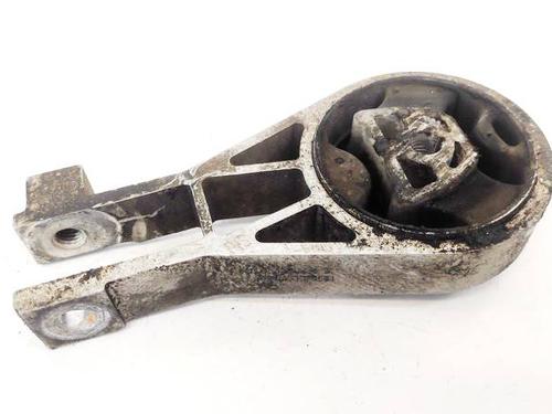 Used Engine mount Engine mount OPEL CORSA D (S07) 1.2 (L08, L68) (80 hp) 32949298 32949298
