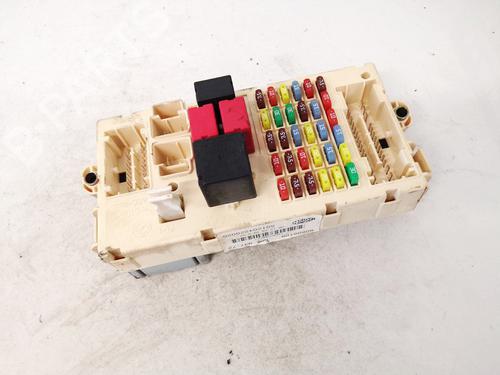 Used Fuse box Fuse box ALFA ROMEO 147 (937_) 1.9 JTDM 16V (937.AXN1B, 937.BXN1B) (150 hp) 32912337 32912337