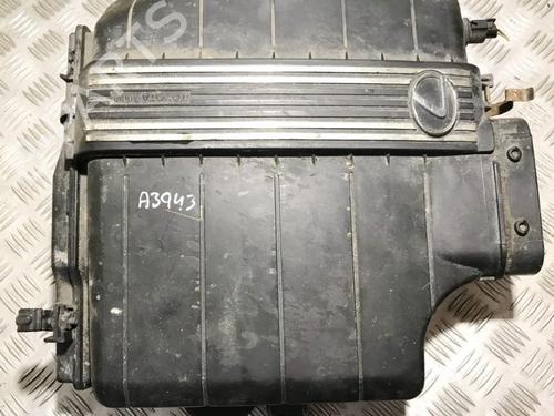 Used Air filter box Air filter box LEXUS IS I (_E1_) 200 (GXE10) (155 hp) 35710258 35710258